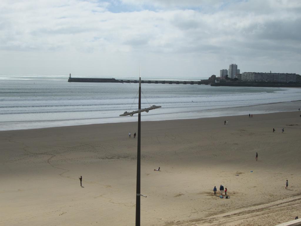 Residence De La Plage Les Sables-dʼOlonne Exteriör bild