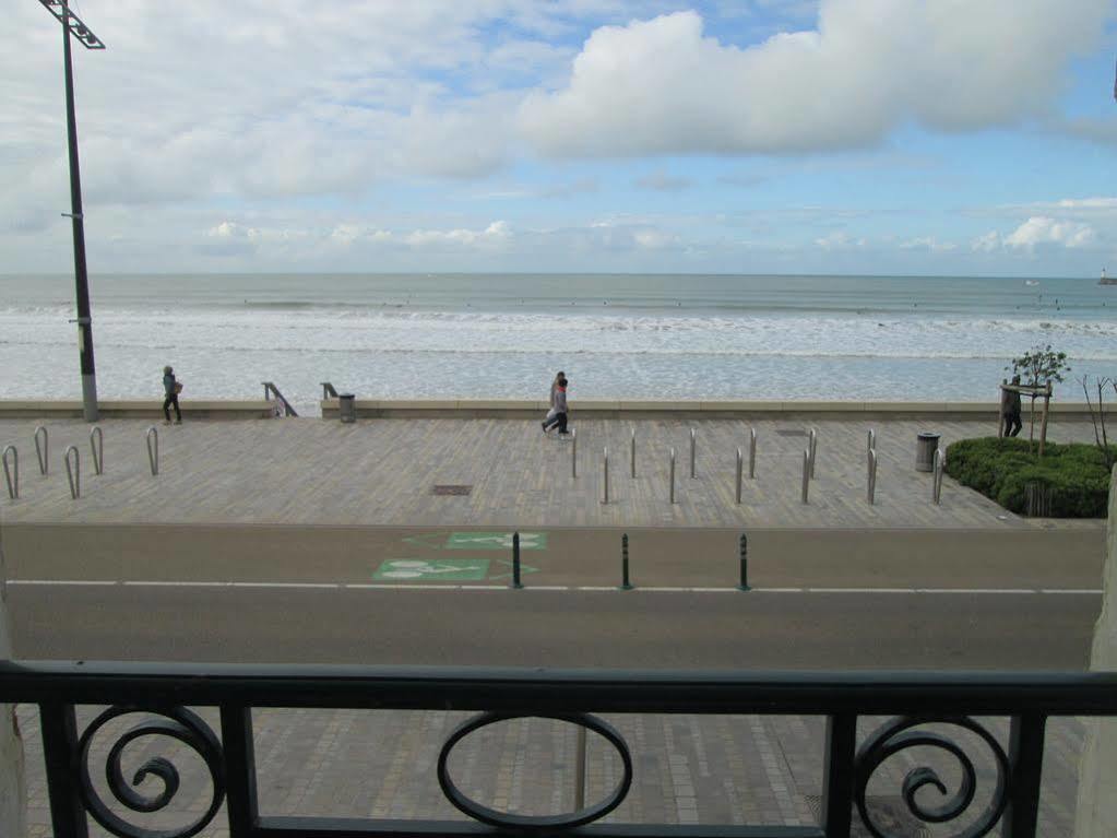 Residence De La Plage Les Sables-dʼOlonne Exteriör bild